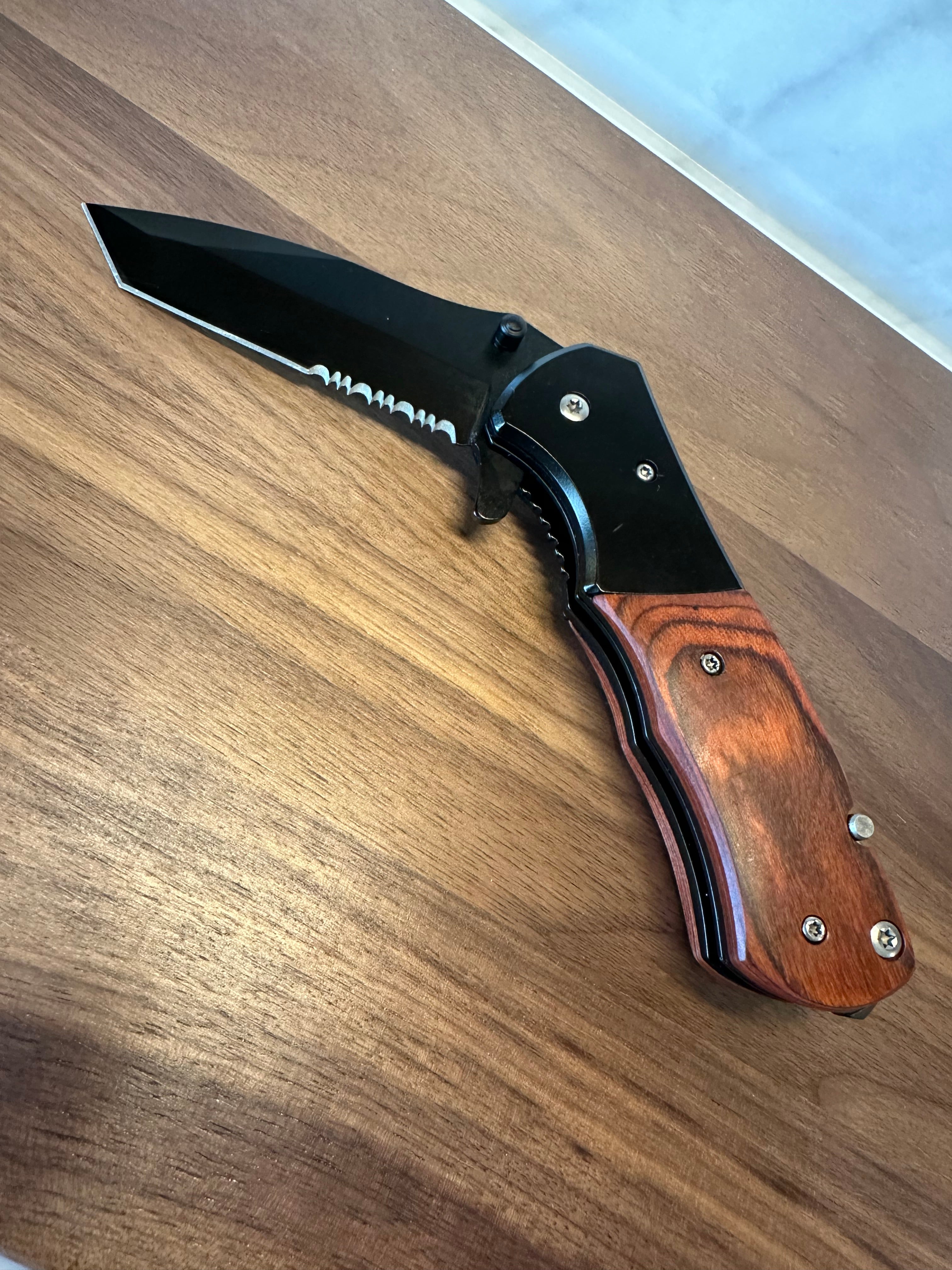 Rosewood Knife