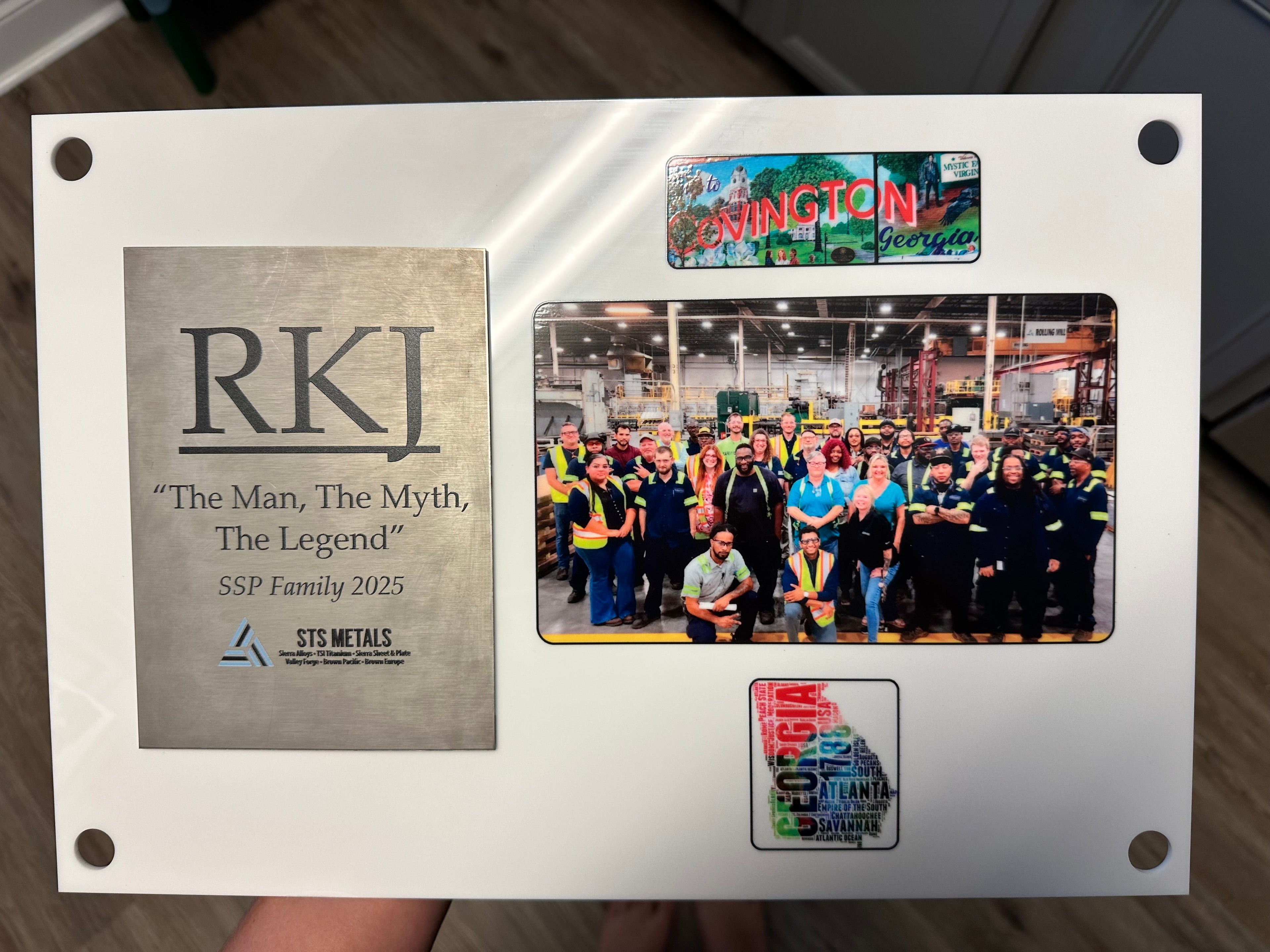 Custom Retirement Award